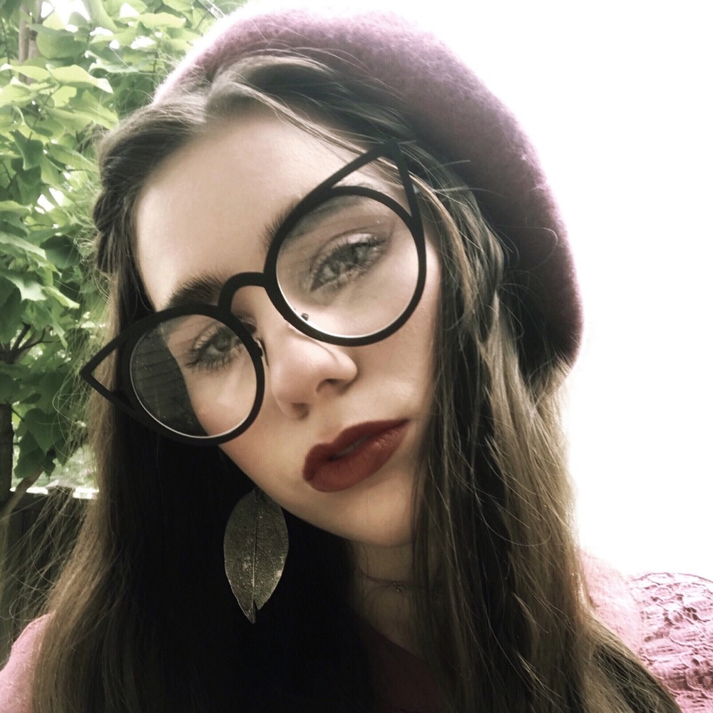 Meet your Posher, Jess